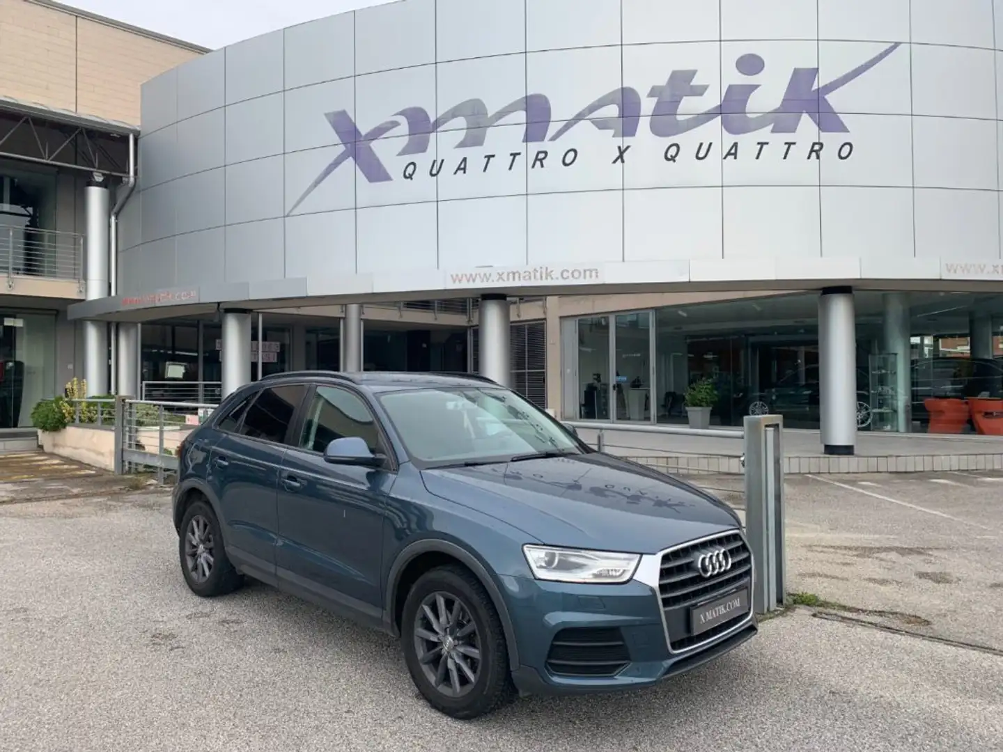 Audi Q3 2.0 TDI 150 CV Azul - 1