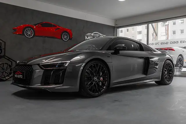 Audi R8 PLUS V10 QUATTRO *CARBON*LASER*B&O*ALCANTARA*TO...