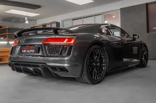 Audi R8 PLUS V10 QUATTRO *CARBON*LASER*B&O*ALCANTARA*TO... Ansicht 18