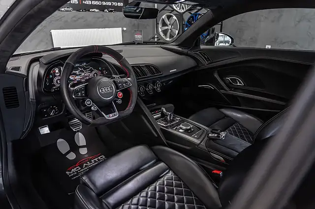 Audi R8 PLUS V10 QUATTRO *CARBON*LASER*B&O*ALCANTARA*TO... Ansicht 28