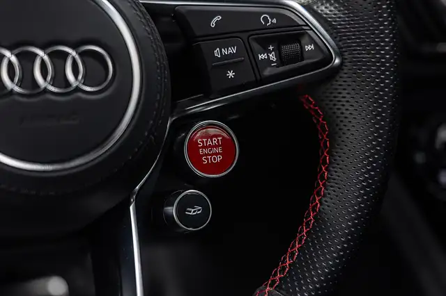 Audi R8 PLUS V10 QUATTRO *CARBON*LASER*B&O*ALCANTARA*TO... Ansicht 34