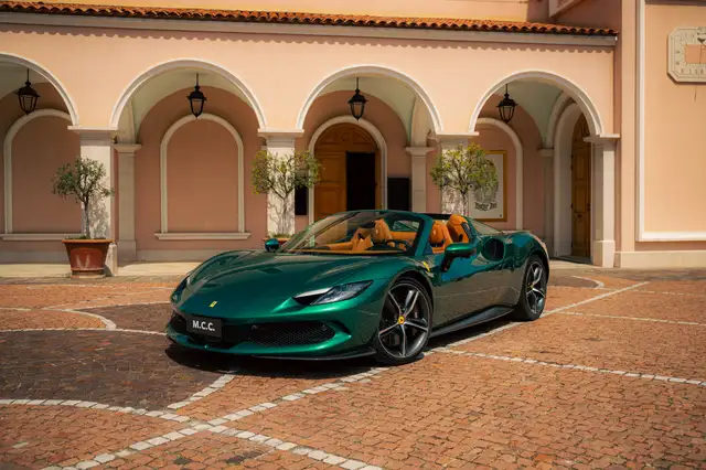 Ferrari 296 GTS Verde Pino - NP: 501.000€