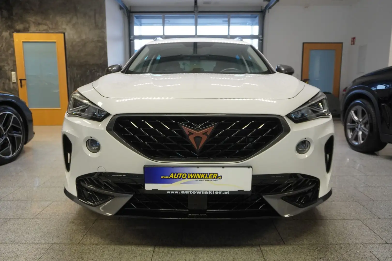 CUPRA Formentor 1,4 e-Hybrid 204 DSG Virtual/Sport/PDC Weiß - 2