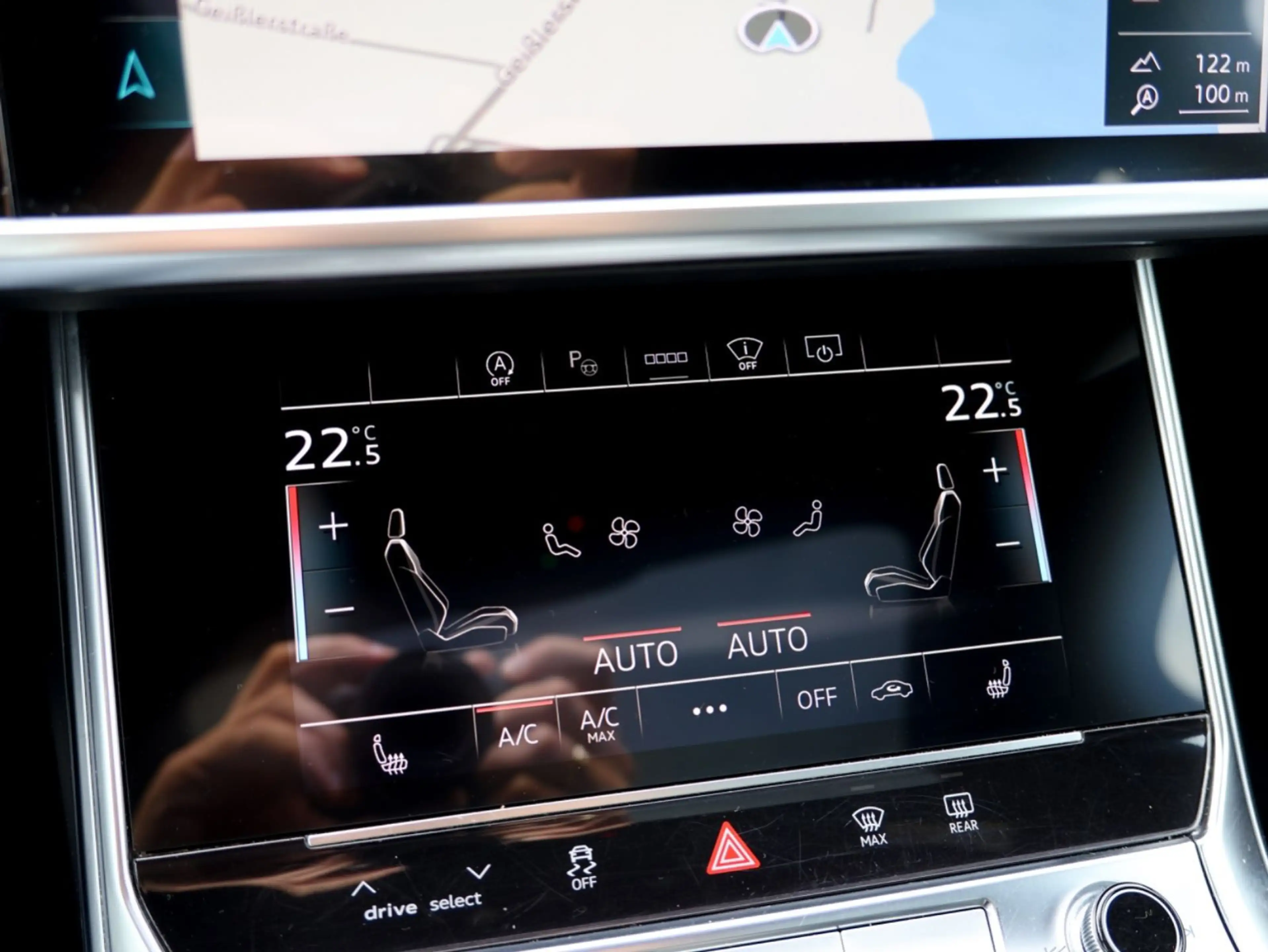 Audi A6 Avant 40 TDI sport - PANO   AHK   ACC   LEDER — photo 26