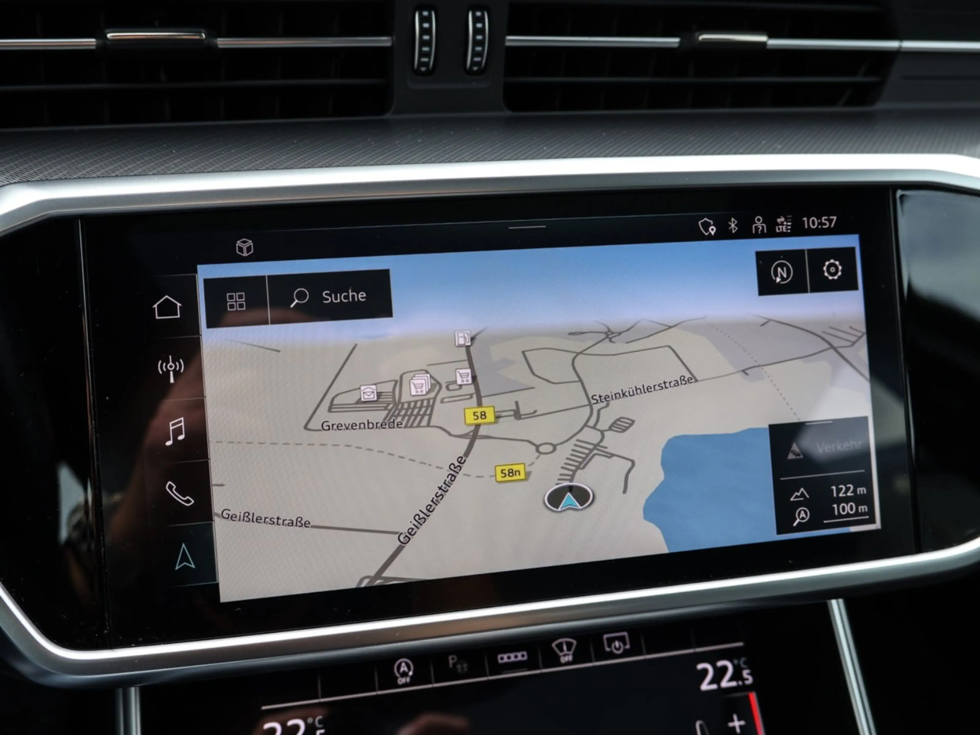 Audi A6 Avant 40 TDI sport - PANO   AHK   ACC   LEDER — photo 25