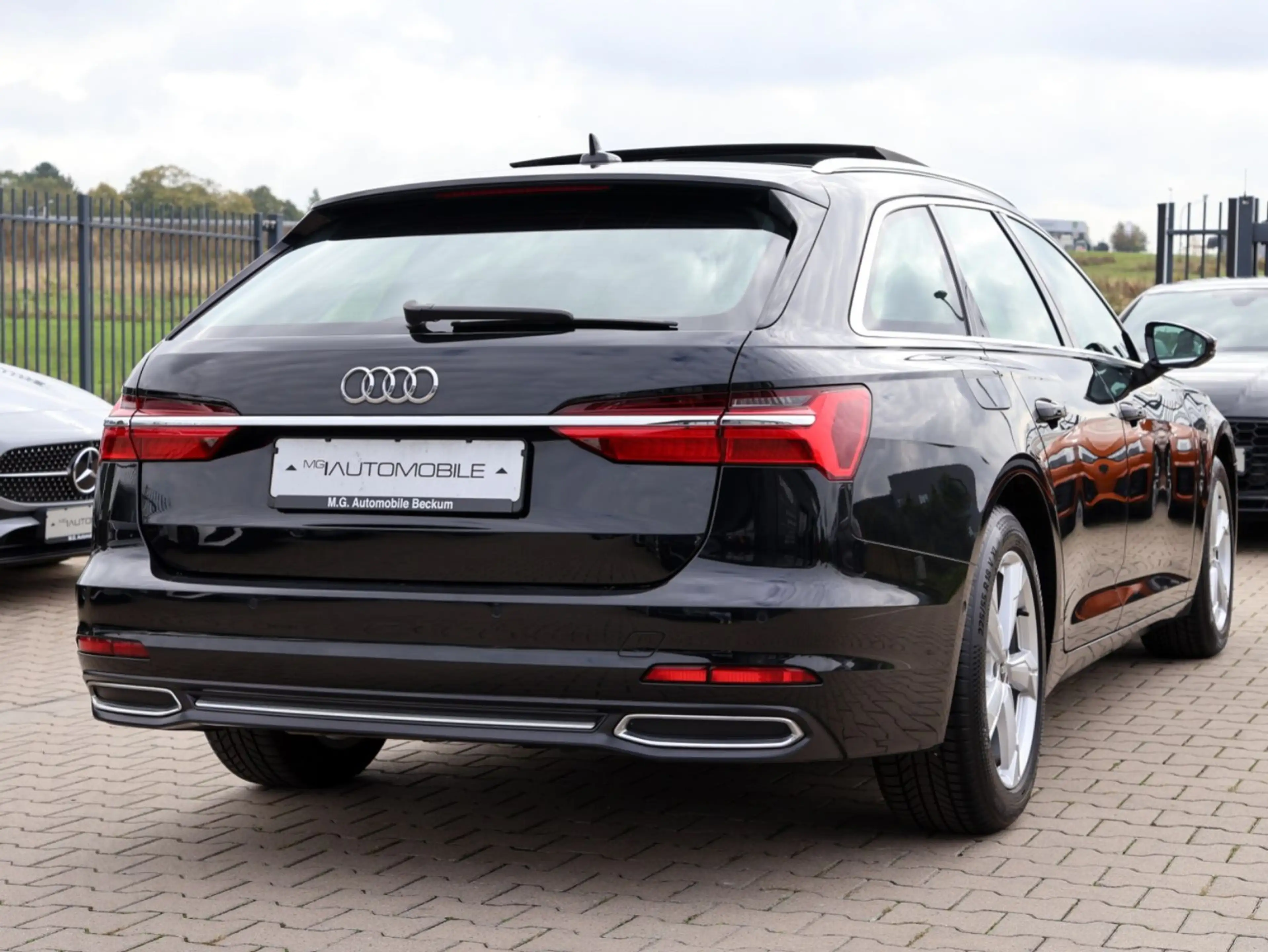 Audi A6 Avant 40 TDI sport - PANO   AHK   ACC   LEDER — photo 8