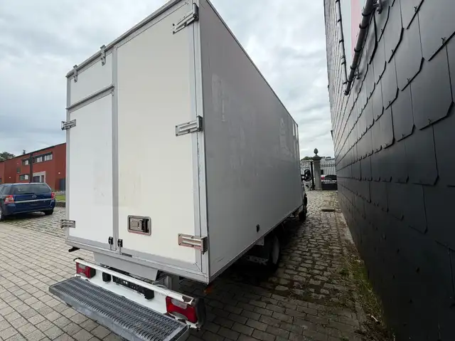 Iveco 40c15 1 view 4