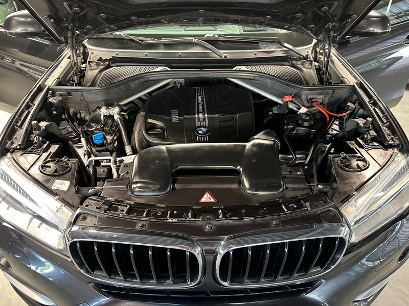 BMW X6 xDrive 30 d — photo 10