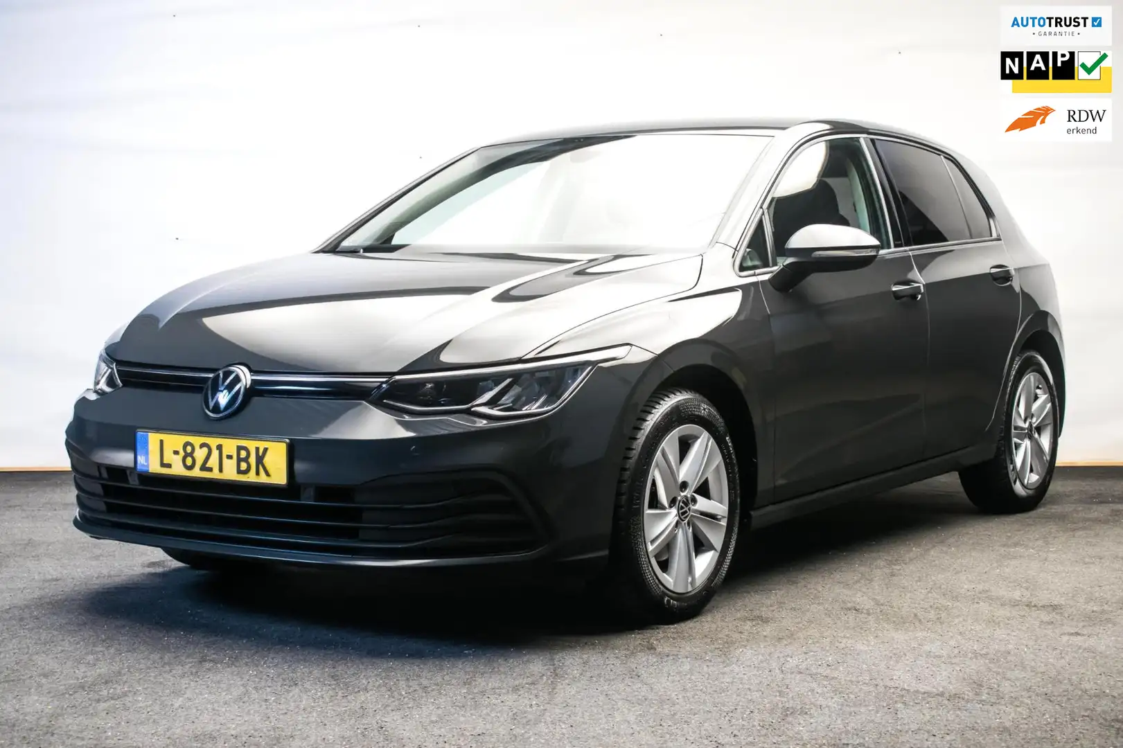 Volkswagen Golf 1.0 eTSI Life Automaat ORG NL [ Sfeerverlichting F Grijs - 1