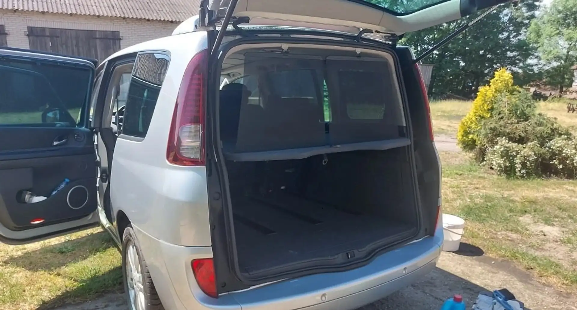 Renault Espace 2.0 dCi FAP Edition 25th Silber - 2