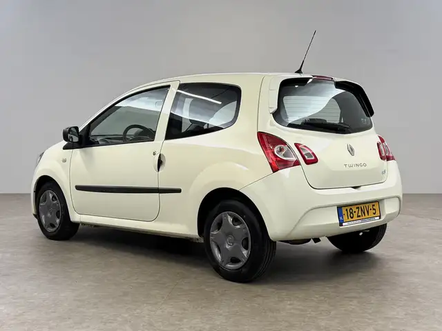 Renault Twingo view 3