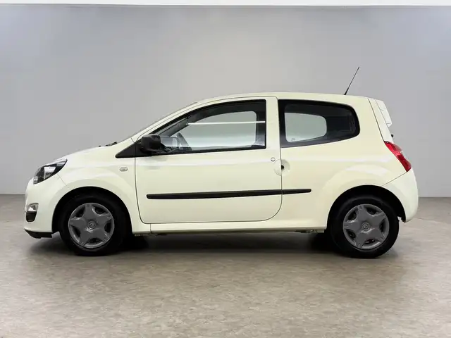 Renault Twingo view 10