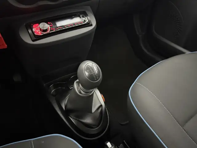 Renault Twingo view 27