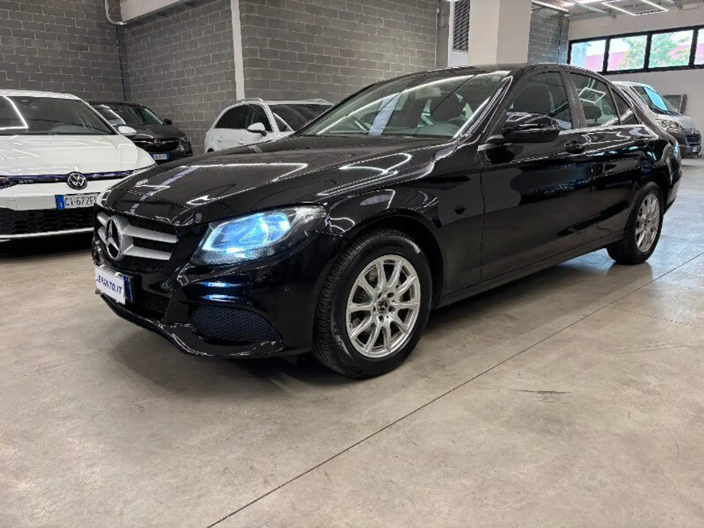 Mercedes-Benz C 180 C 180 d Auto Business Zwart - 1