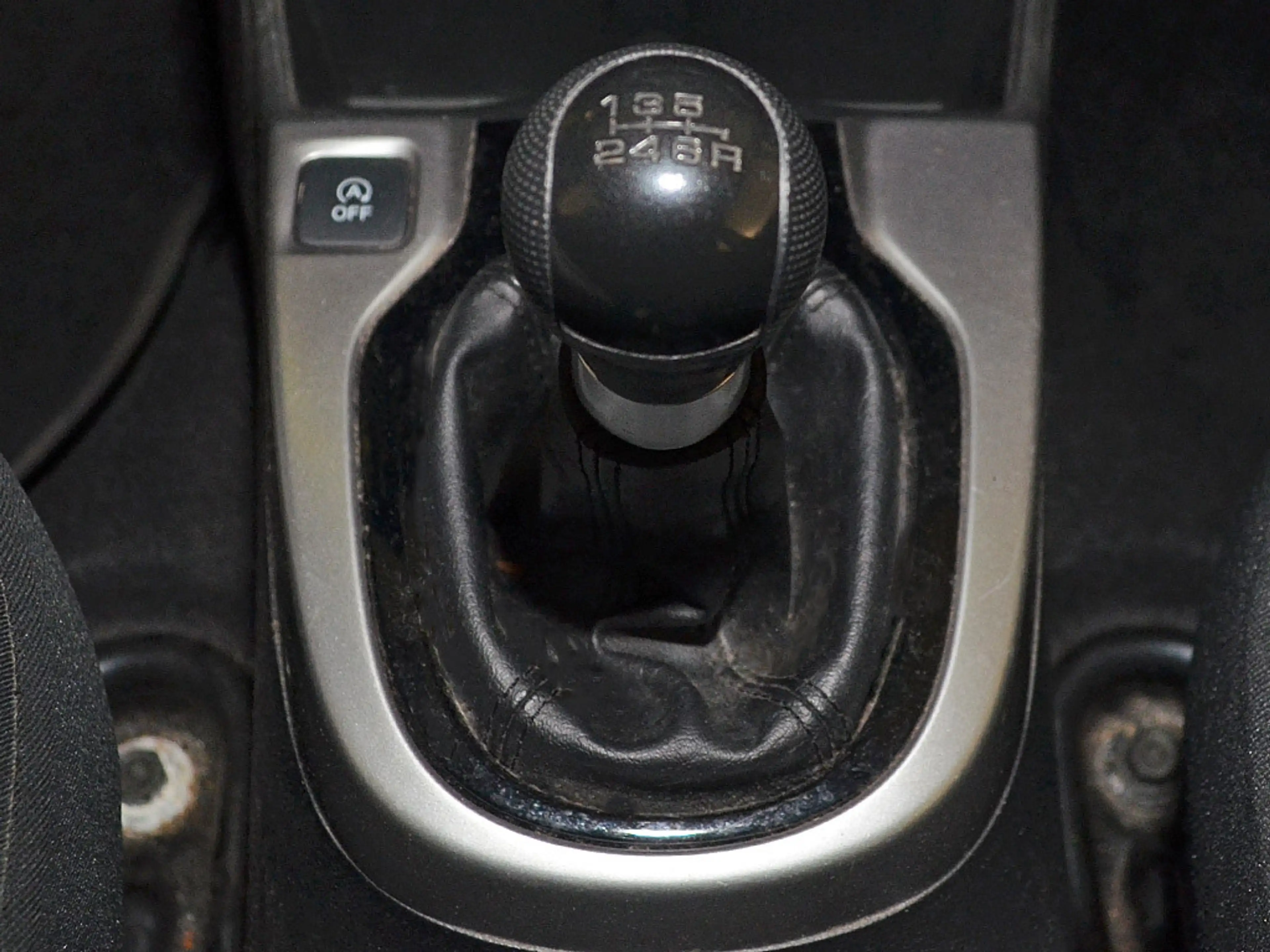 Honda Jazz 1,3 i-VTEC Trend *1.Hand Rentnerfahrzeug* — photo 18
