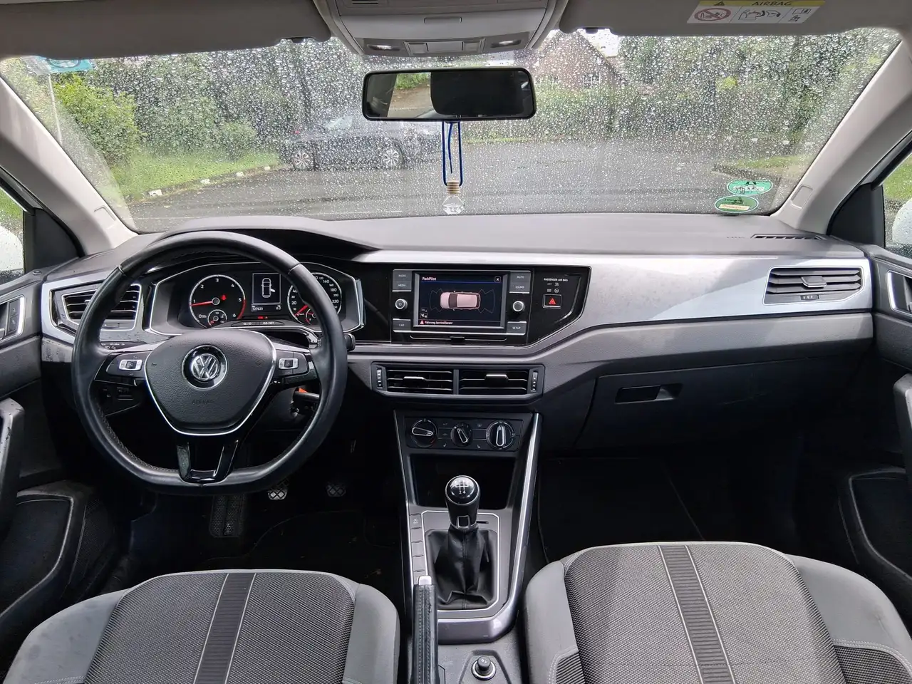 Volkswagen Polo Bild 13
