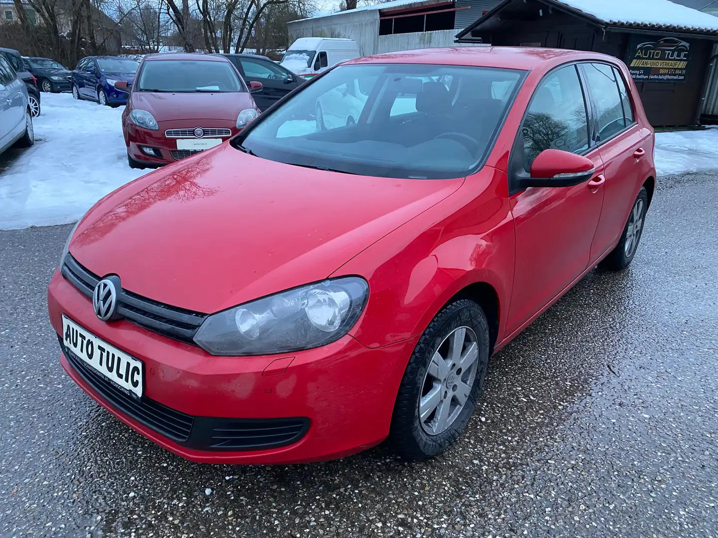 Volkswagen Golf Trendline ** 1 Besitz ** Pdc**Shz** Rot - 2