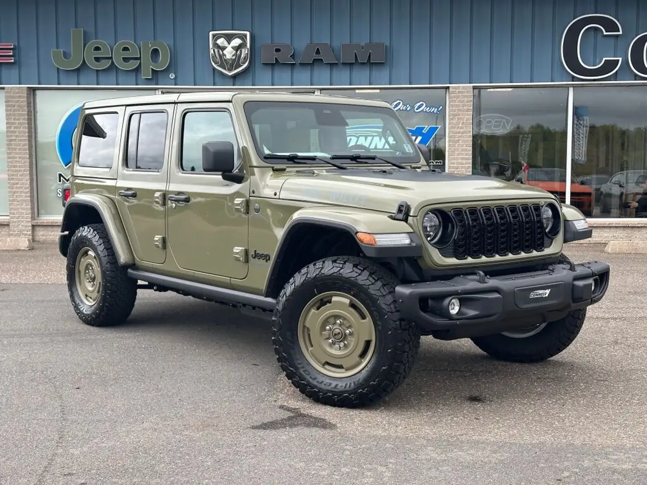 Jeep Wrangler снимка Jeep Wrangler