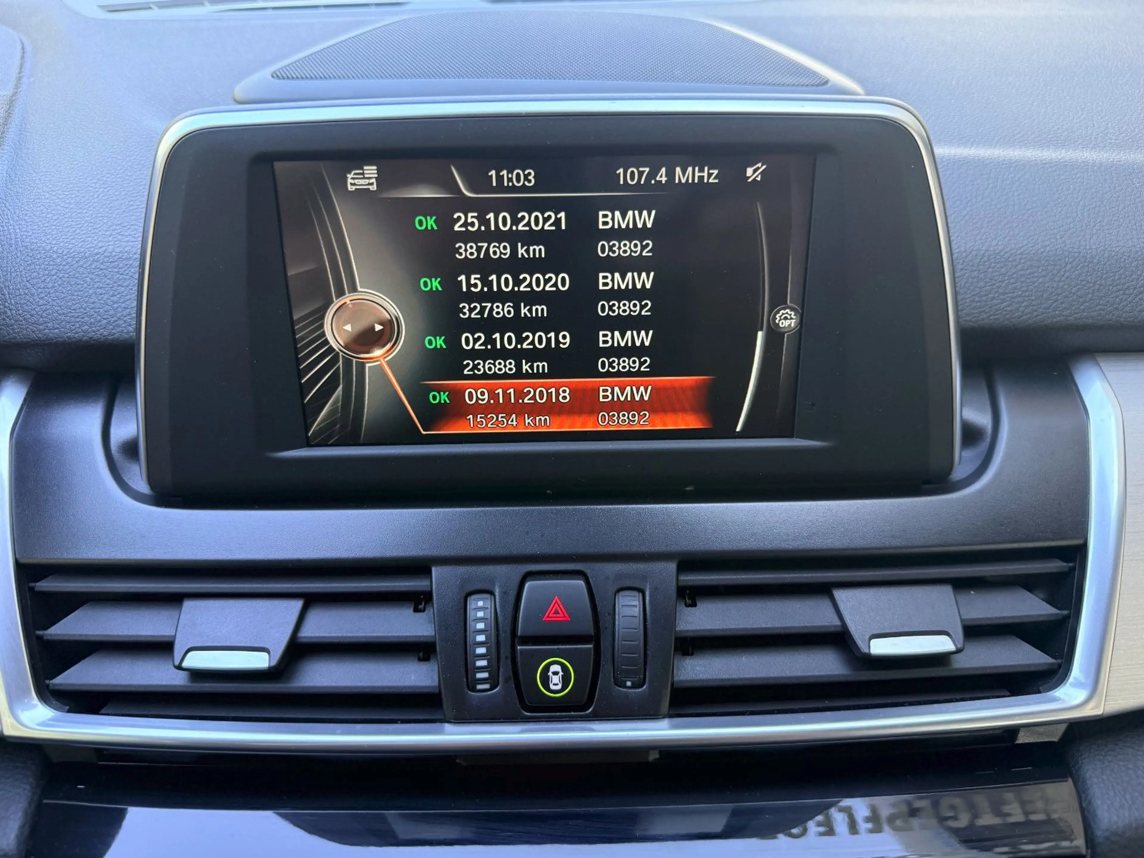 BMW 220 i M Sport Active T.,Keyless go,Leder,1.Hand — photo 14