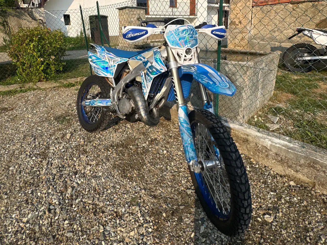 Tm 125