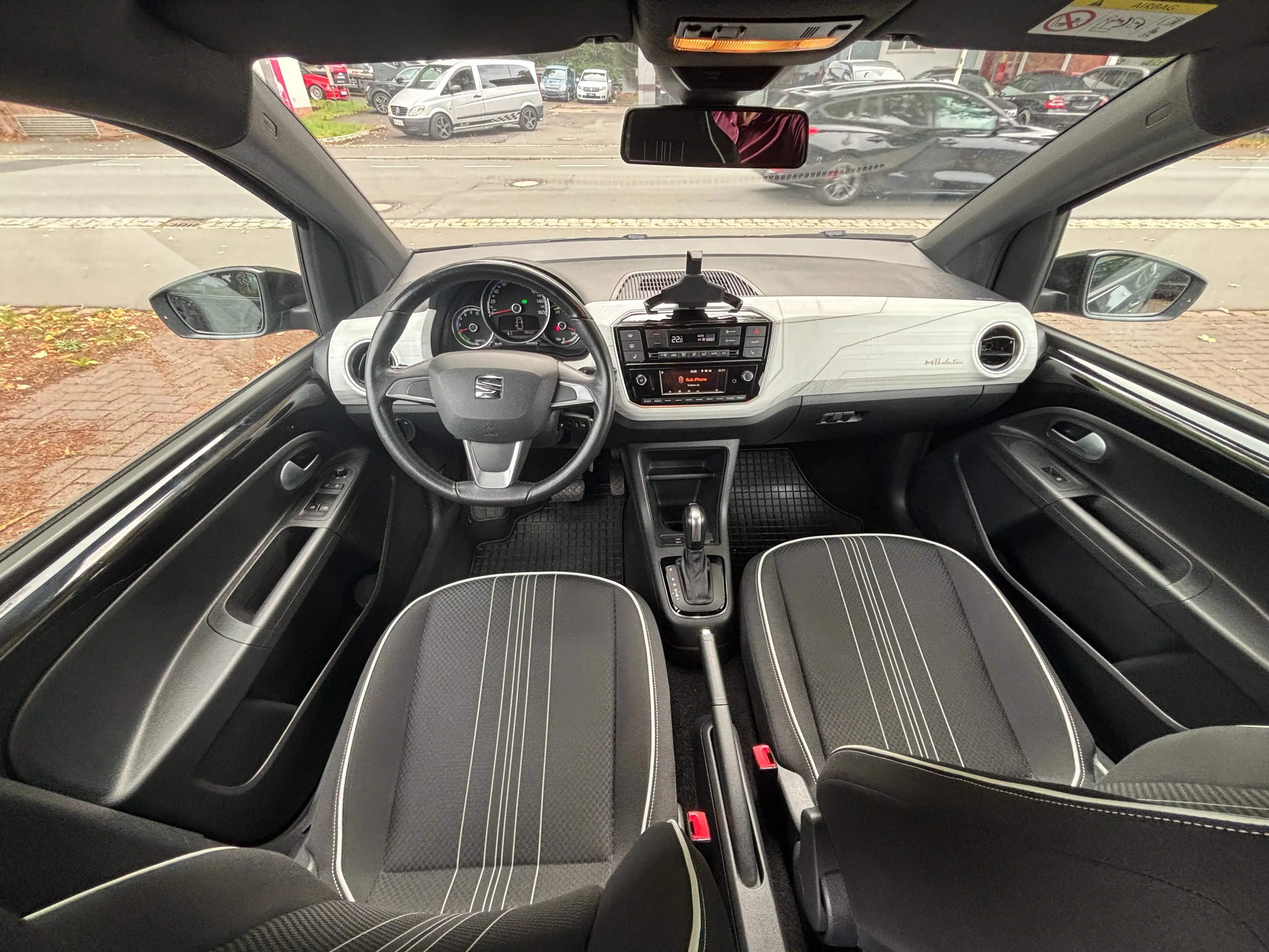 SEAT Mii Plus electric — photo 9