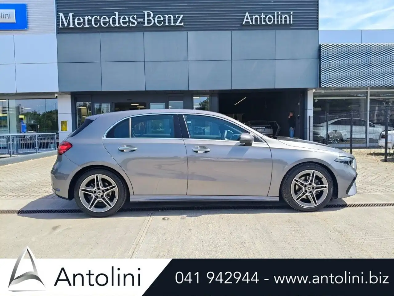 Mercedes-Benz A 180