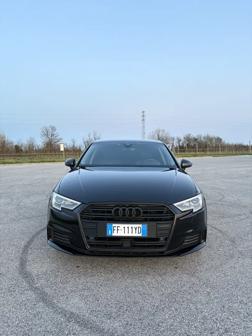 Audi A3 TDI 1.6 110cv S Tronic Sport - 1