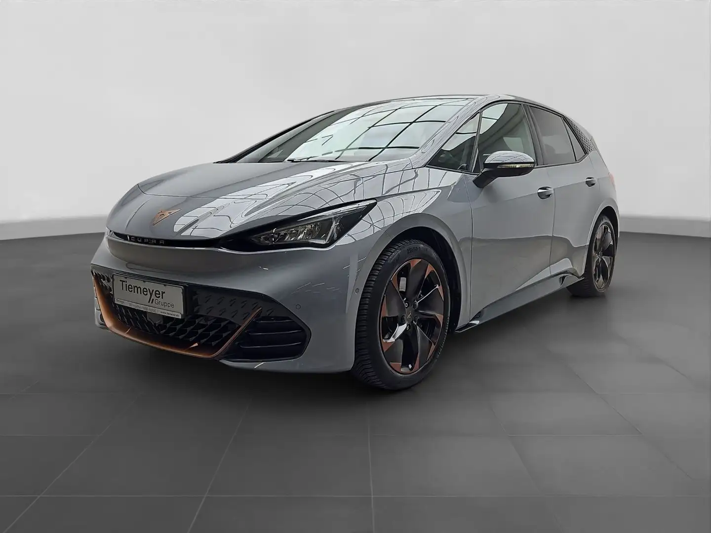 CUPRA Born LM19 SITZHZ PRIVACY KAMERA ALLWETTER Grau - 2