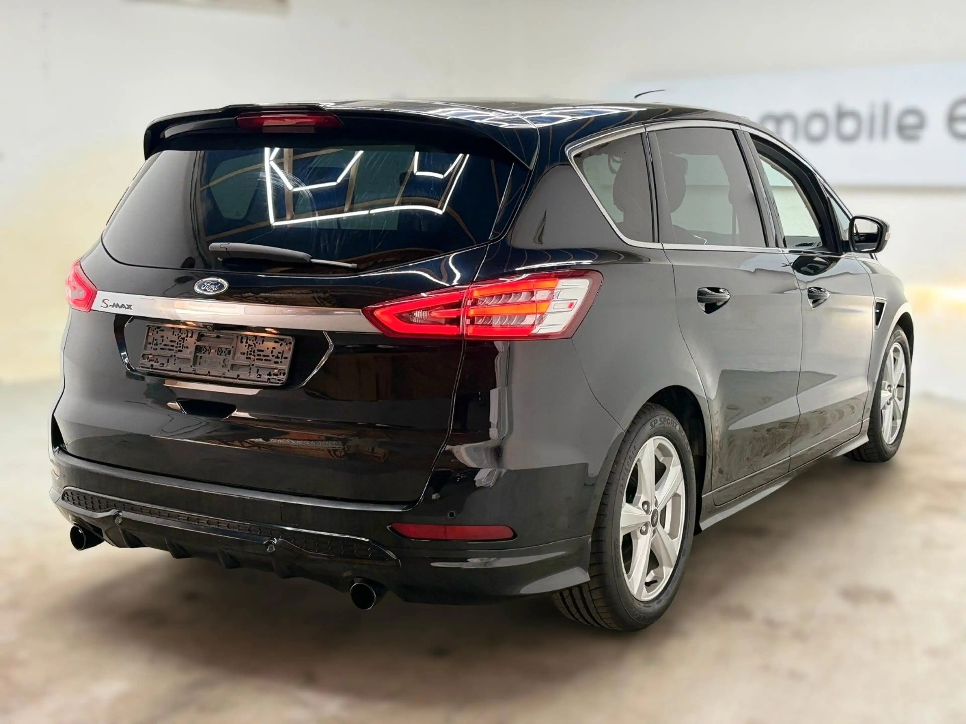 Ford S-Max S-MAX Titanium Garantie bis 24M — photo 6