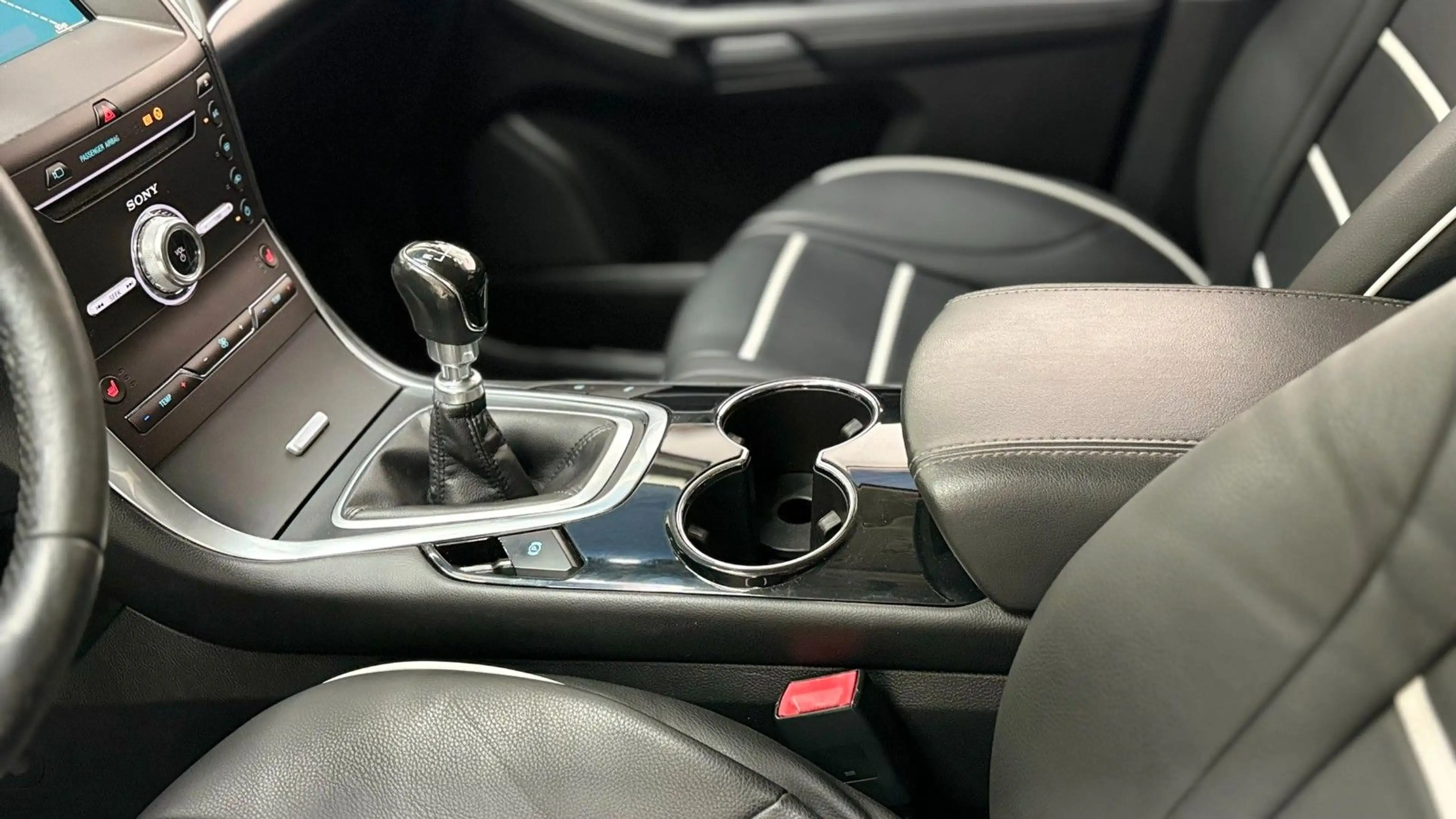 Ford S-Max S-MAX Titanium Garantie bis 24M — photo 10