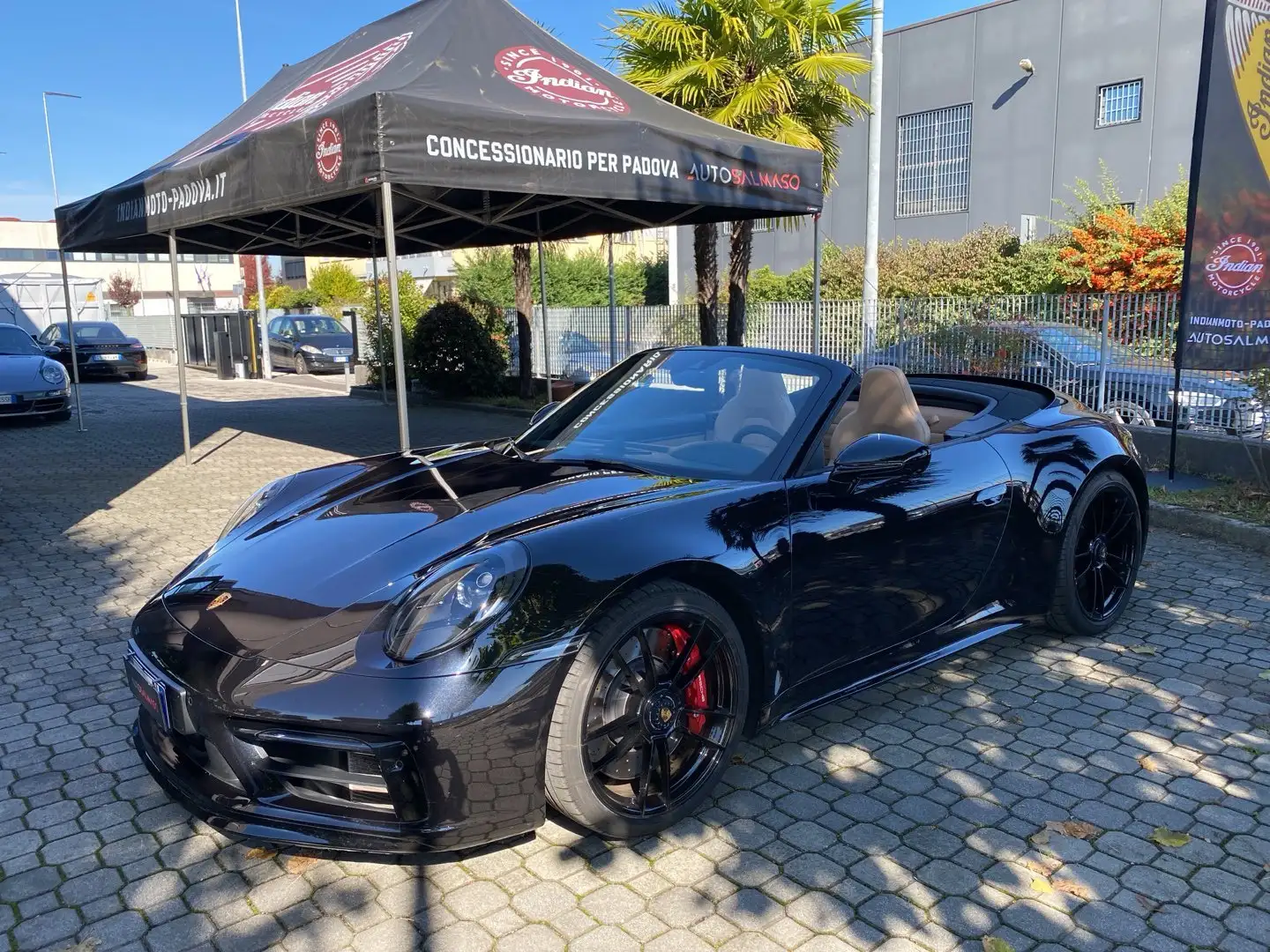 Porsche 911 992 Carrera 2 GTS Cabriolet 480 CV (992.1) Noir - 1