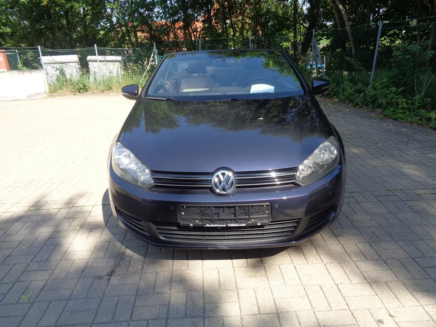 Volkswagen Golf Cabriolet 2. Hand*Garantie*Sommerwagen*TOP ZUSTAND* Violett - 2