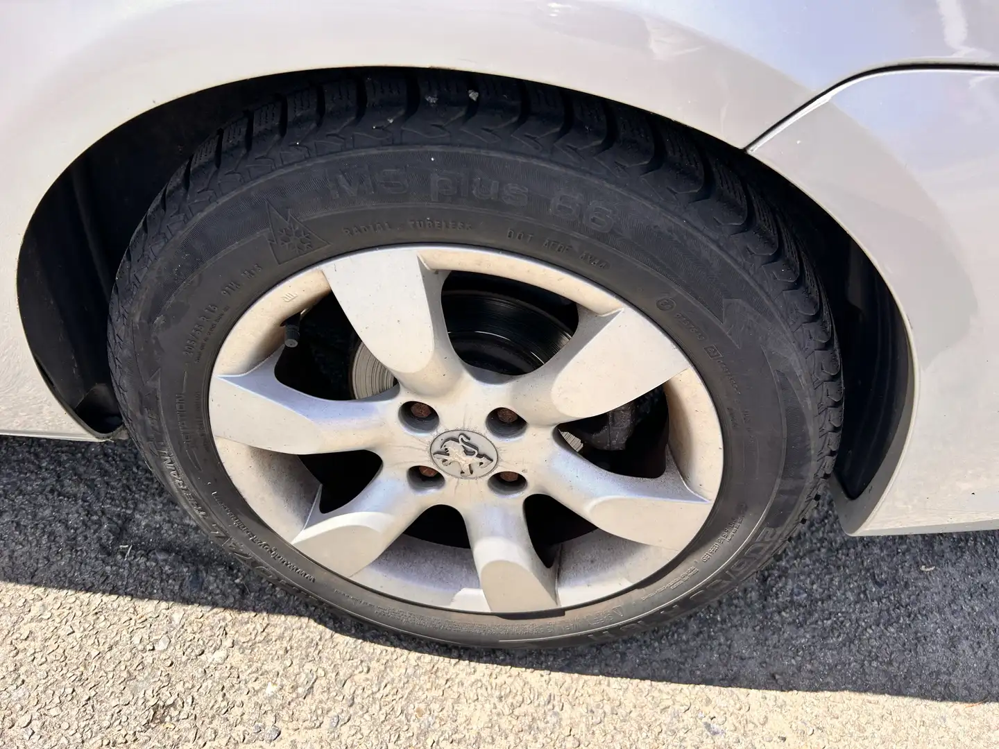 Peugeot 307 CC 1.6 Pack Hifi Gris - 2