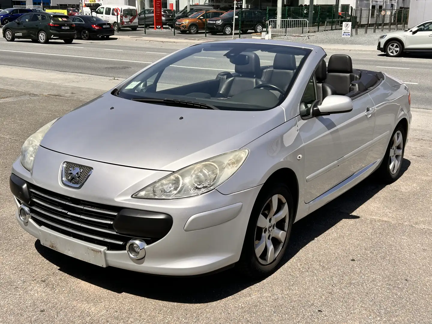 Peugeot 307 CC 1.6 Pack Hifi siva - 1