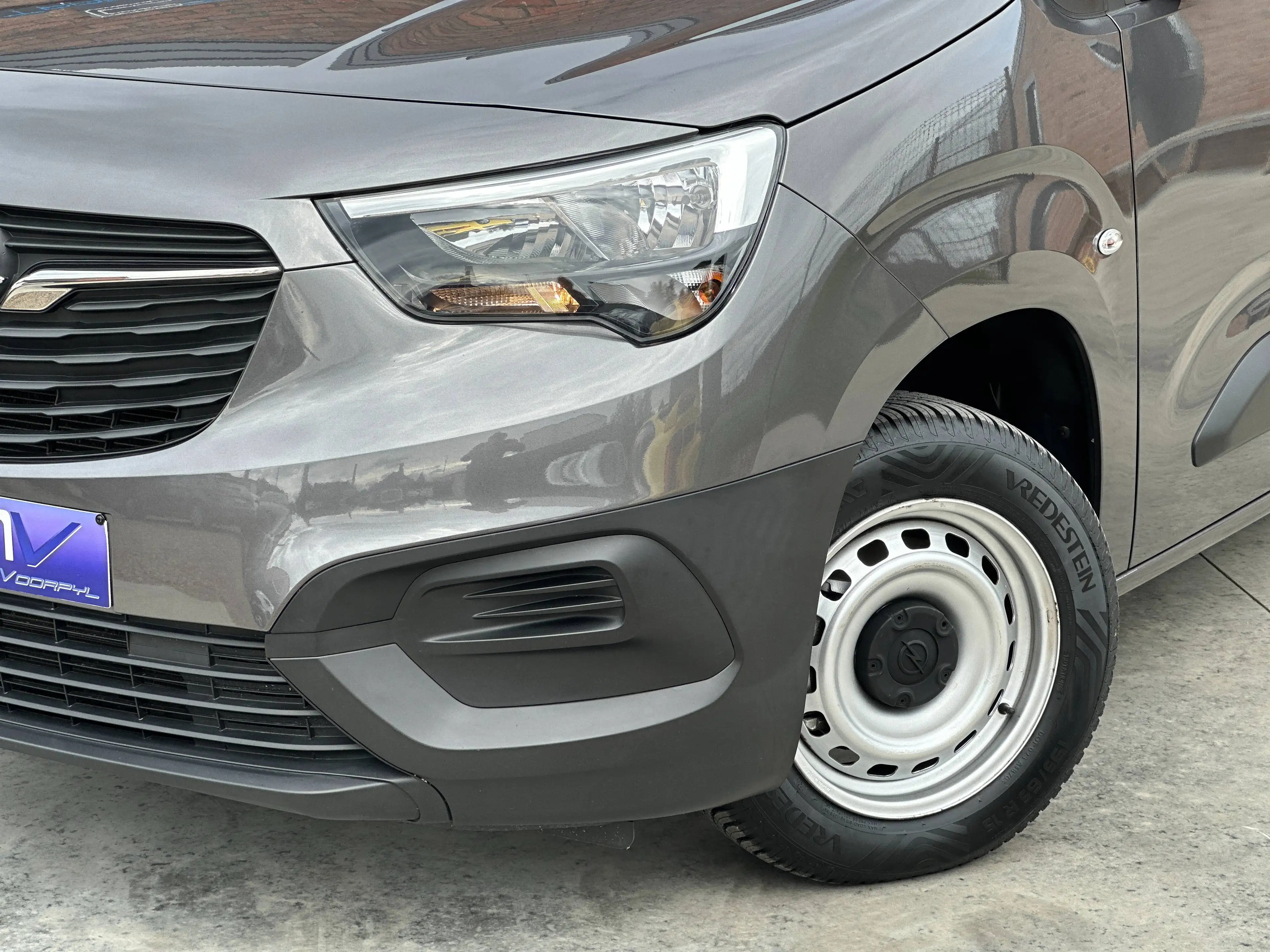Opel Combo 1.5 TD 102pk! Lichte Vracht 3 plaatsen! 1e Eigenaar! € 12500,00 excl. BTW! — photo 9
