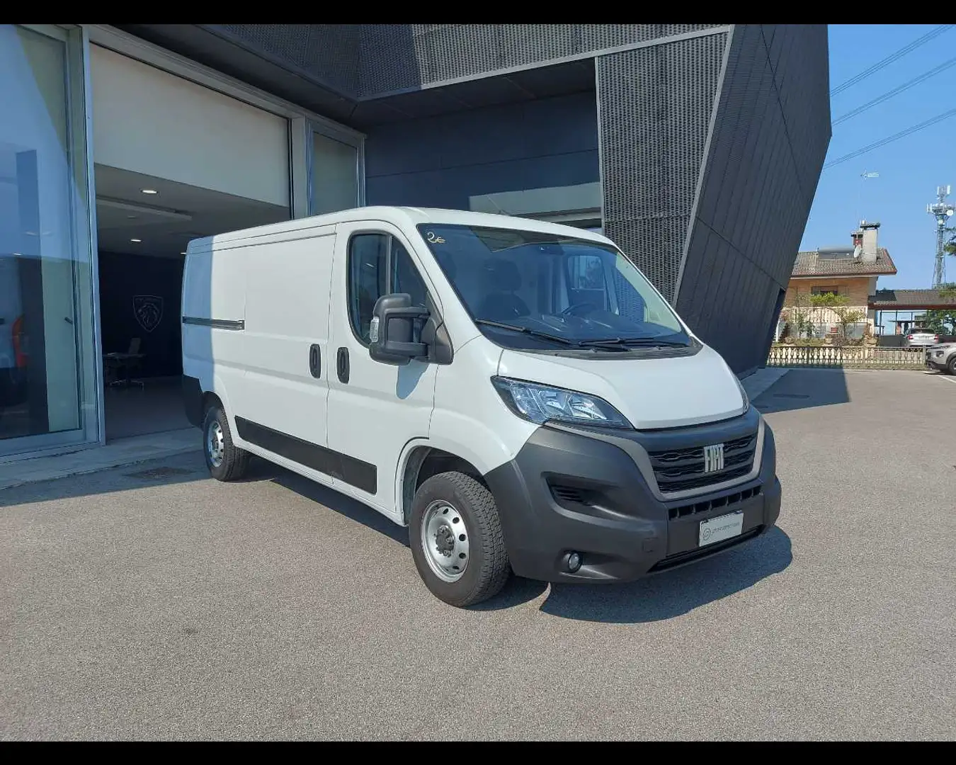 Fiat Ducato 33 2.2 Mjt 140CV PM-TN Easy Pro Furgone Blanc - 2