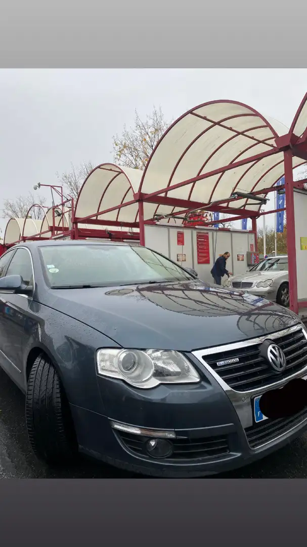 Volkswagen Passat 2.0 16S TDI 110 CR FAP BlueMotion Confortline - 1