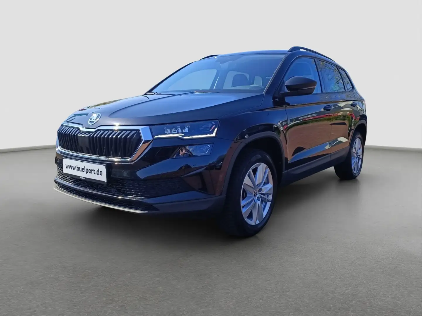 Skoda Karoq 1.5 Selection NAVI AHK SITZHEIZ KAMERA Schwarz - 2