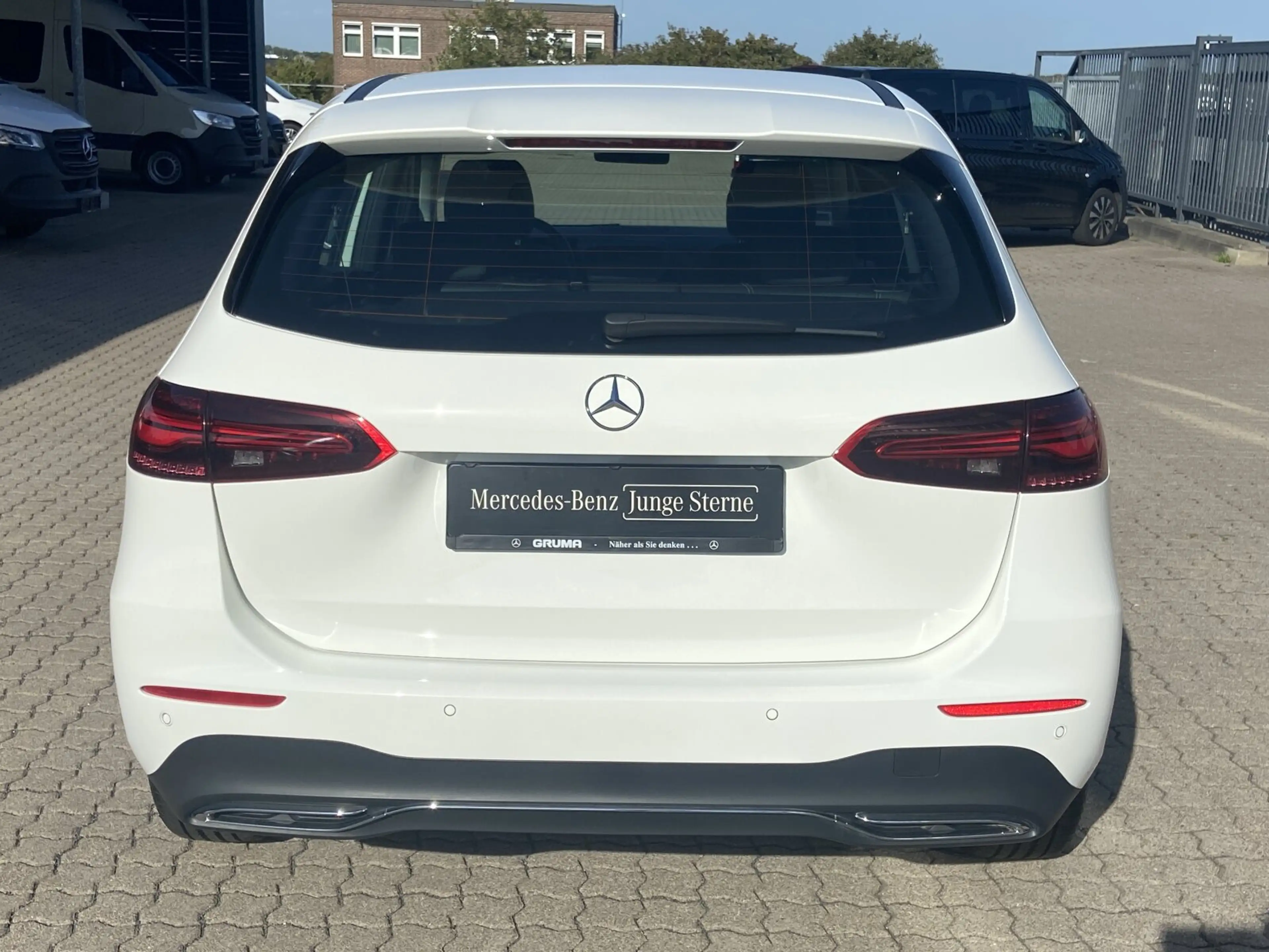 Mercedes-Benz B 180 B 180 Progressive/Navi/Autom./Klima/LED/Sitzhzg. — photo 7