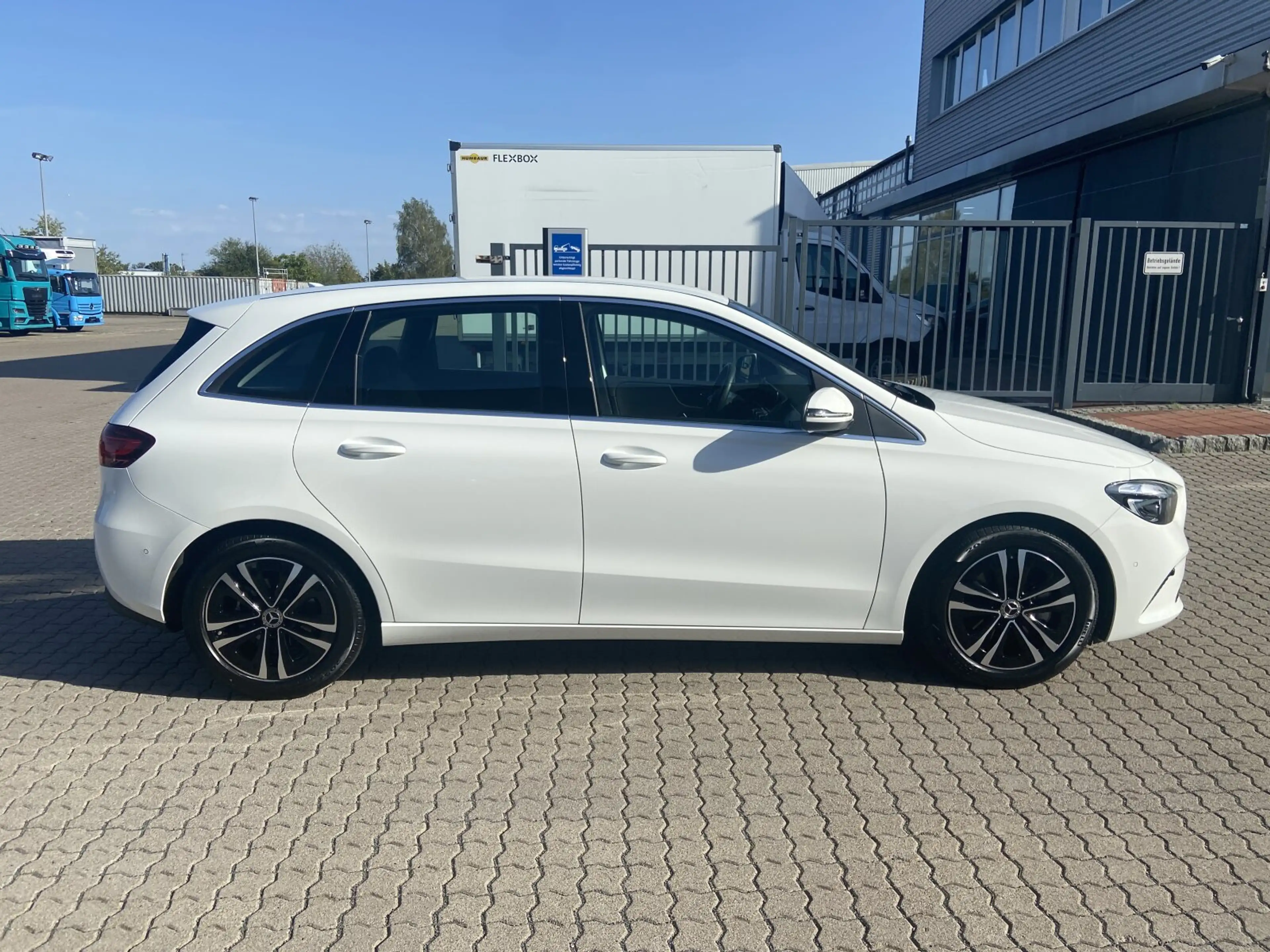 Mercedes-Benz B 180 B 180 Progressive/Navi/Autom./Klima/LED/Sitzhzg. — photo 5
