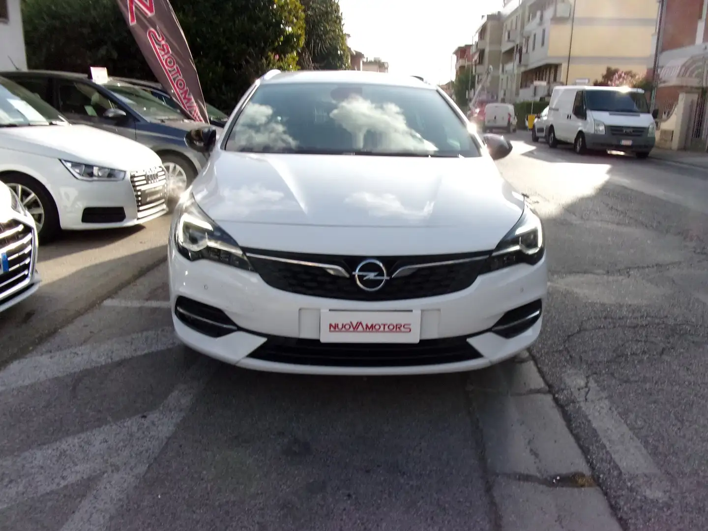 Opel Astra 2020 Sports Tourer 1.5 cdti Business Elegance Bianco - 2