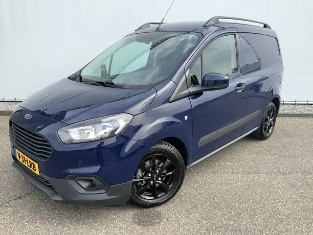 Ford Transit Courier 1.0 Limited EcoBoost S&S BENZINE Airco Cruise Navi