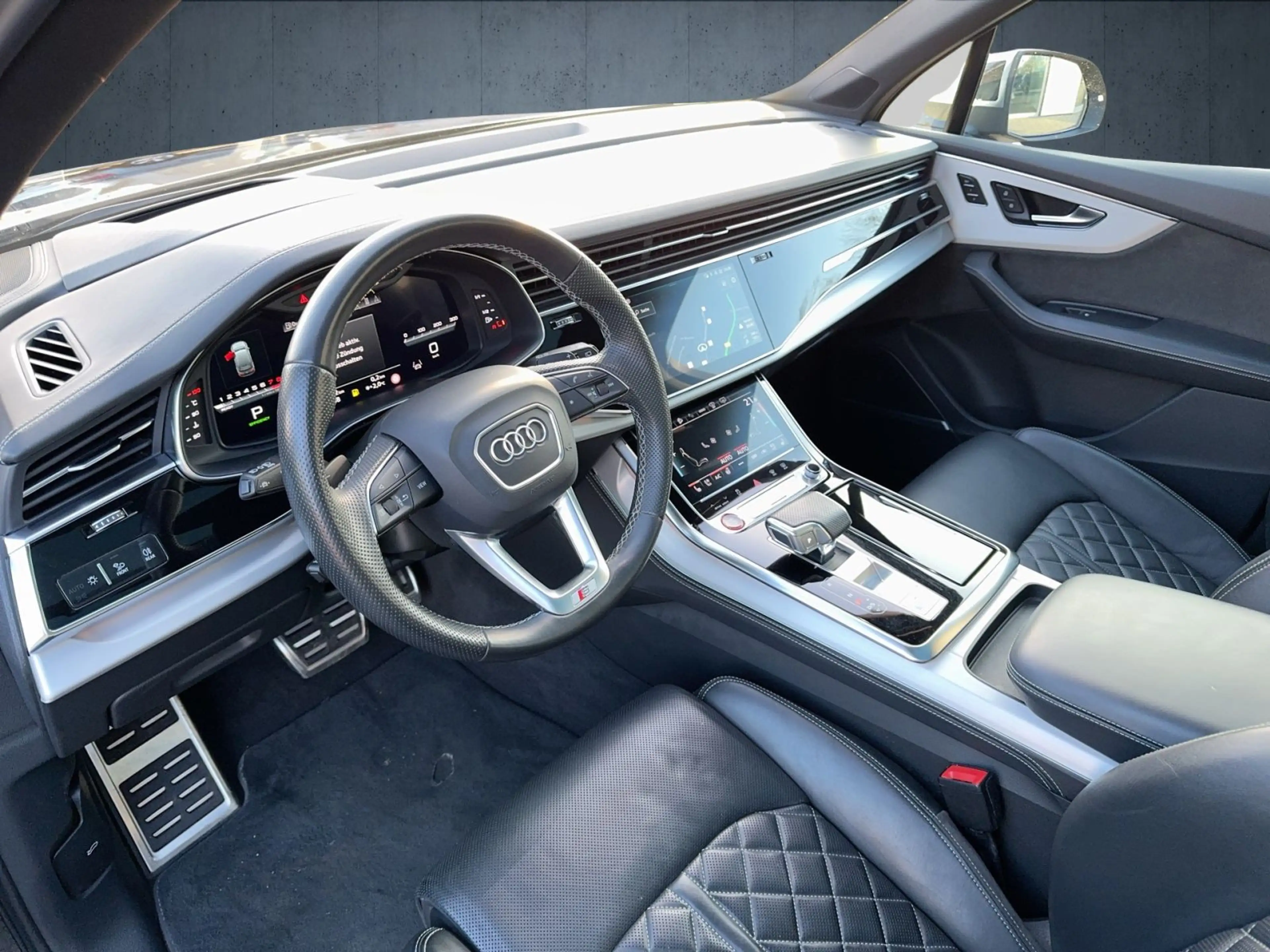 Audi SQ7 StHz/AHK/S-Sitz/HuD/Leder/360/Assist/20 — photo 9