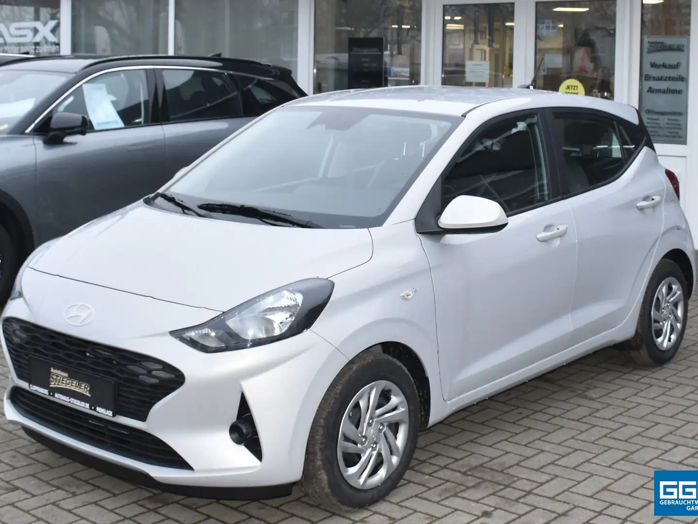 Hyundai i10 Pure i 10 1.0 Grigio - 1