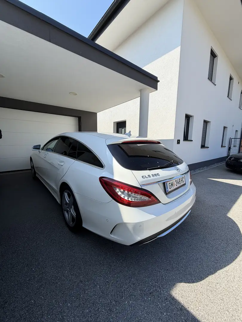 Mercedes-Benz CLS 350 CLS 350 BlueTec / d 4Matic (218.994) Weiß - 2
