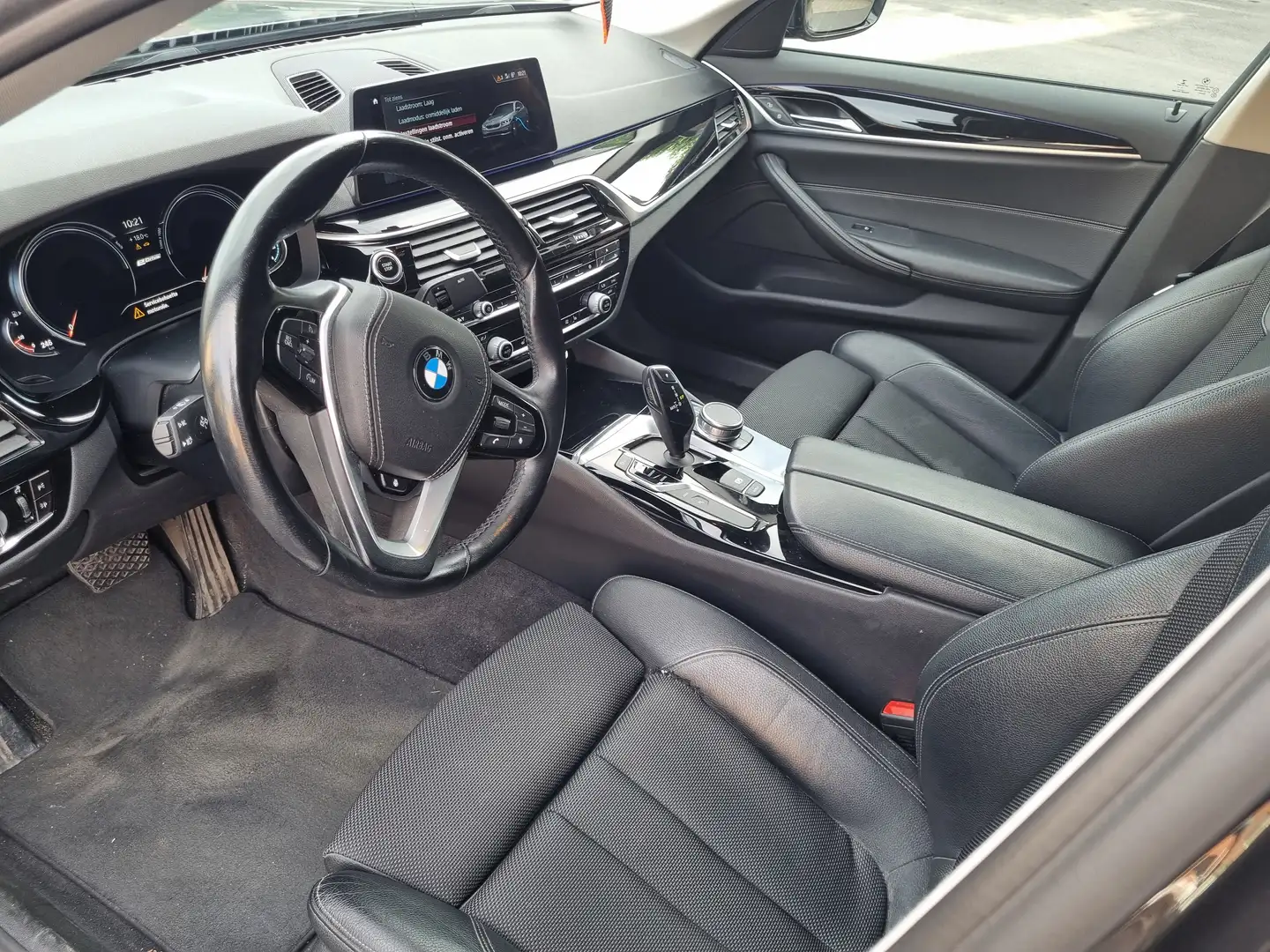 BMW 530 530e iPerformance Aut. Zwart - 2