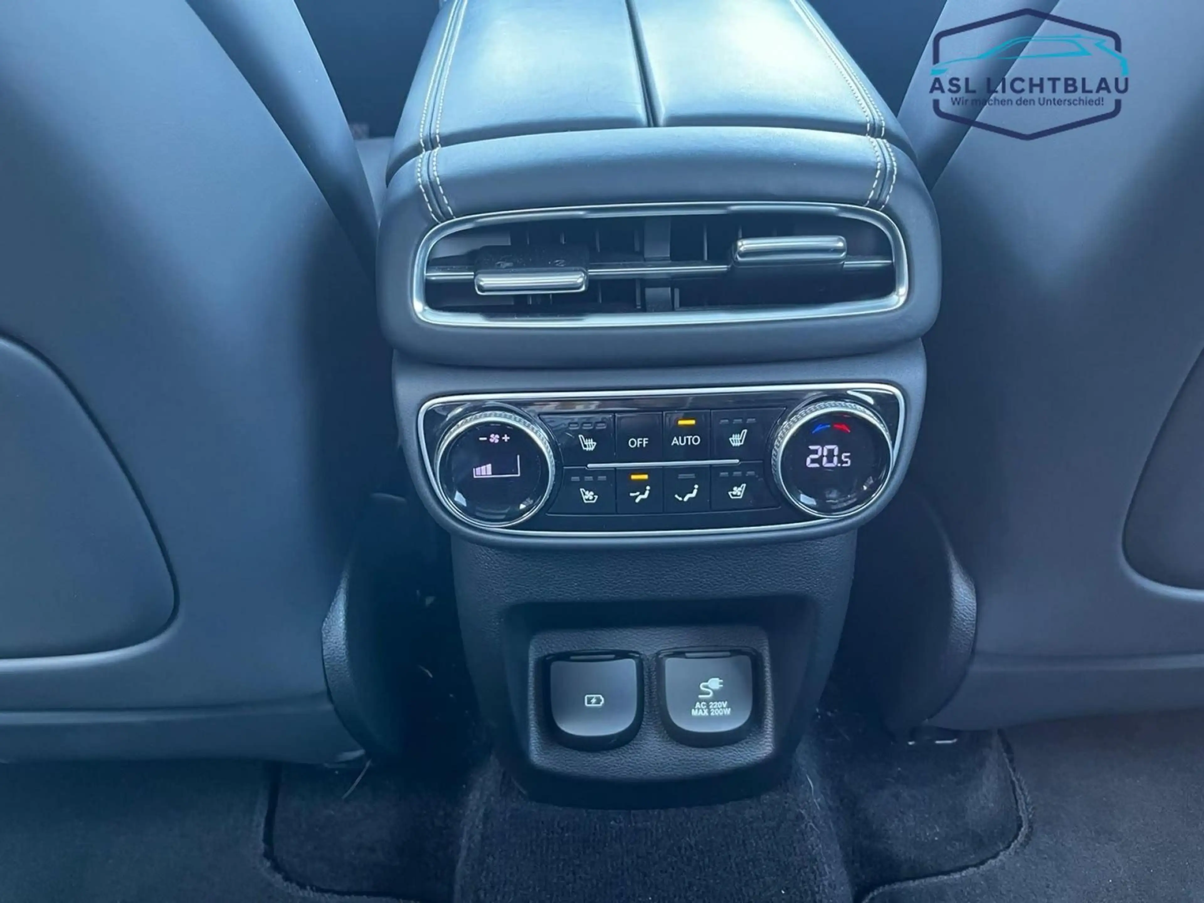 Genesis GV80 3.0 D Luxury AWD Innovati on Pack & Comfo... — photo 15