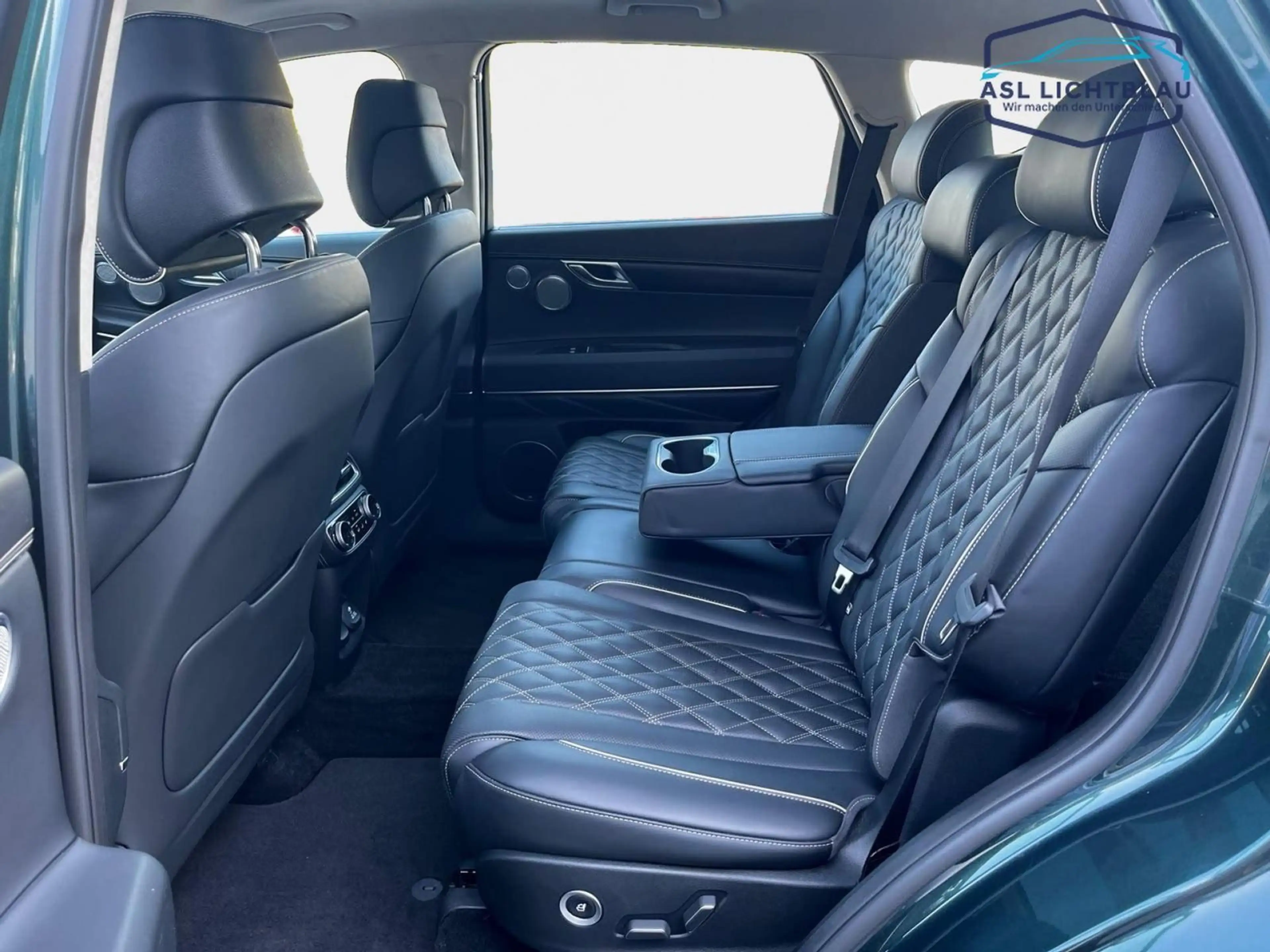 Genesis GV80 3.0 D Luxury AWD Innovati on Pack & Comfo... — photo 13