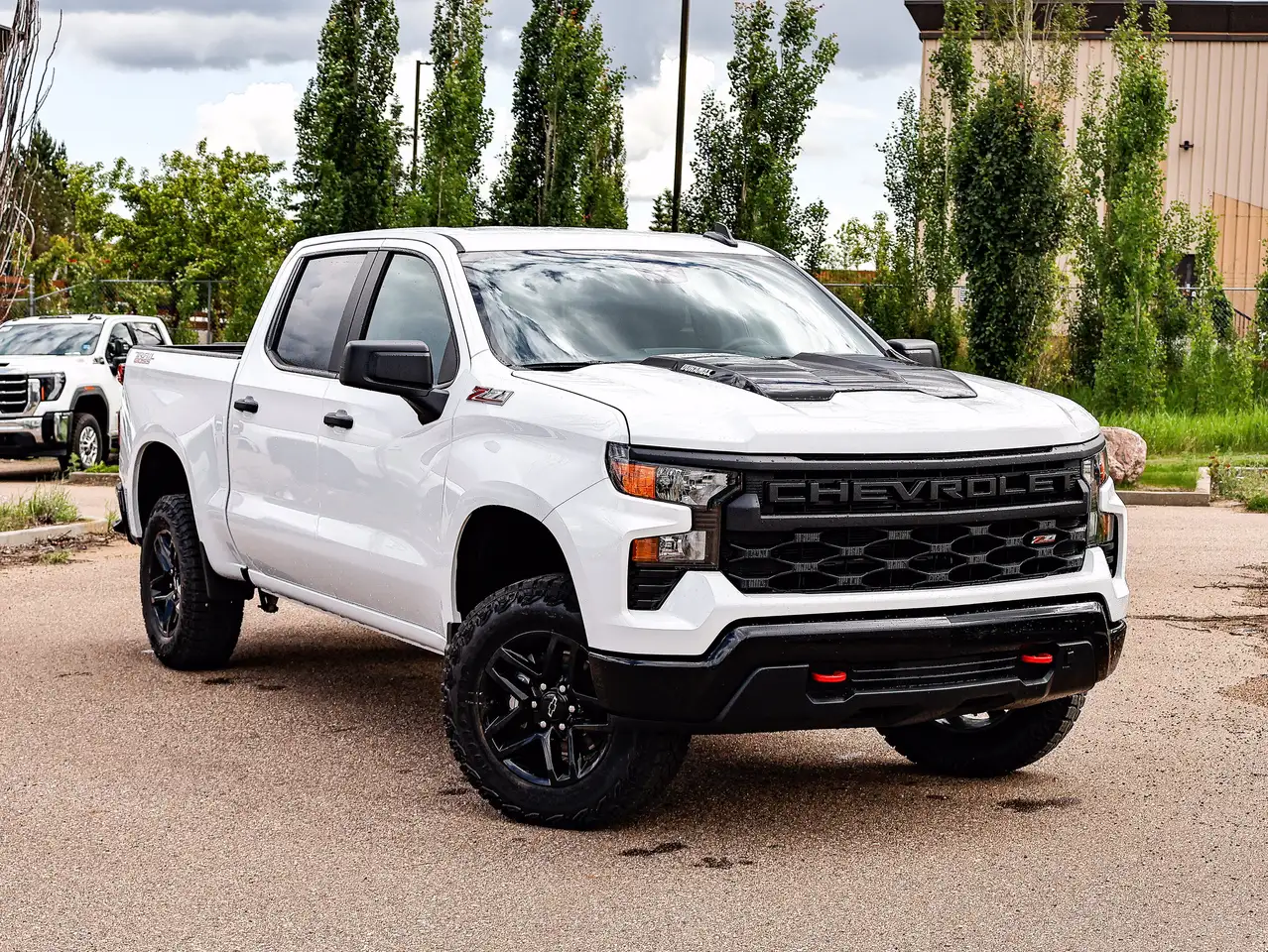 Chevrolet Silverado 1500 photo Chevrolet Silverado 1500
