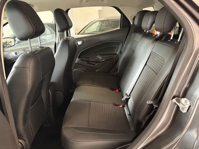 Ford EcoSport view 7